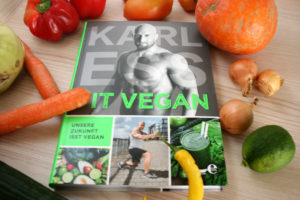 Buchrezension: "Fit Vegan" von Karl Ess