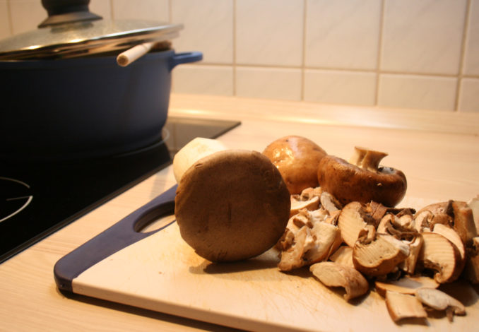 Kartoffelcremesuppe mit Pilzen